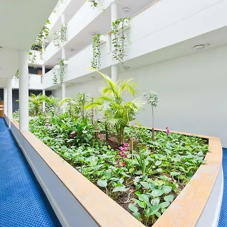Apartment Upscale City Center