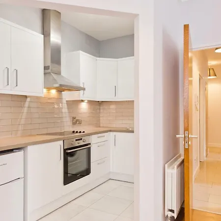 Apartment Upscale City Center